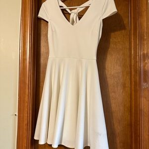 White dress size 1/2 B.Darlin